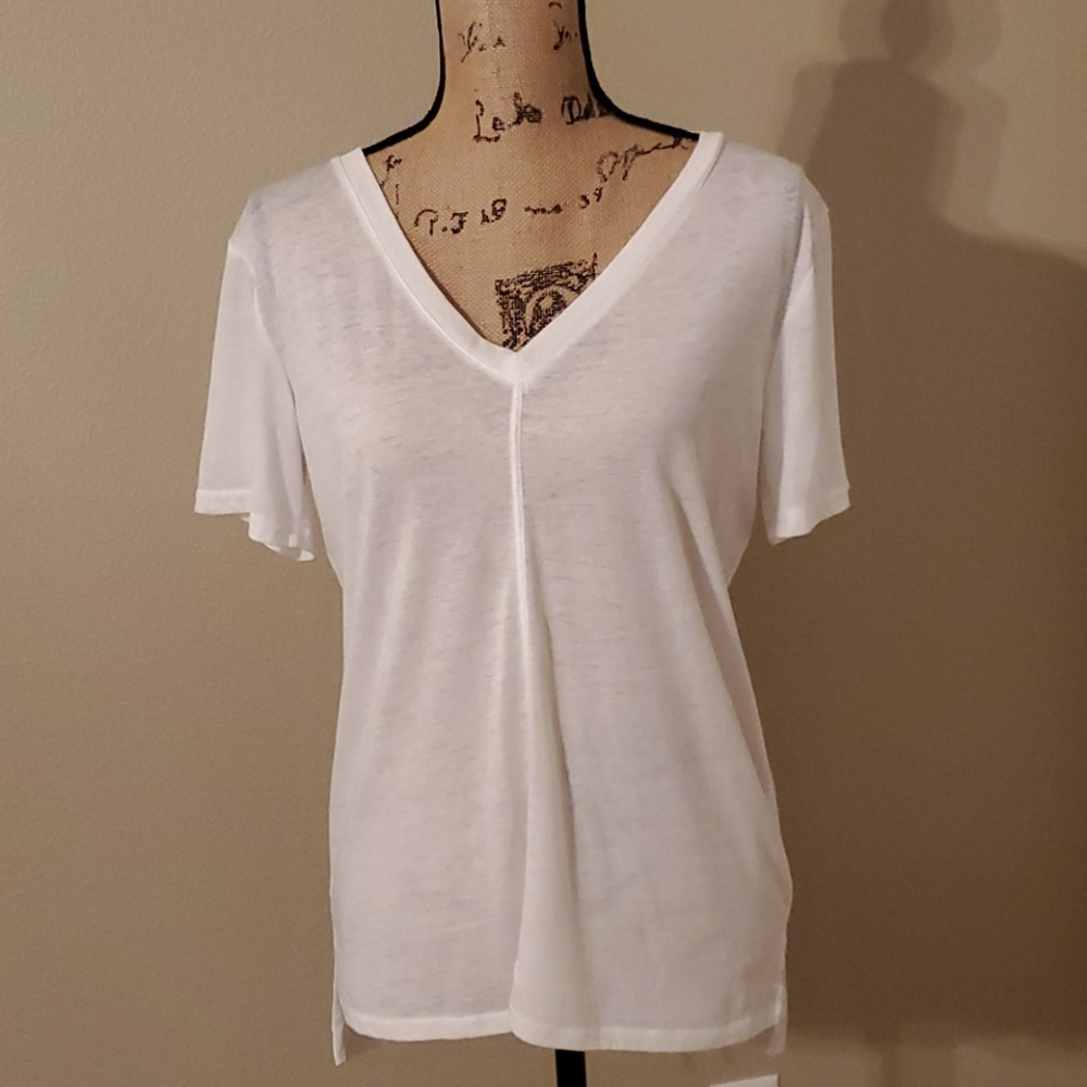 White Tshirt